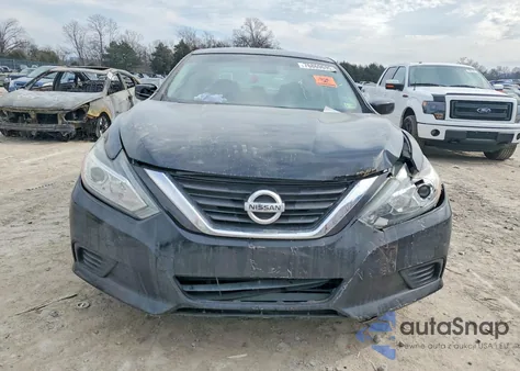 2016 Nissan Altima 2.5 z USA, uszkodzony, nr VIN 1N4AL3AP2GN358423